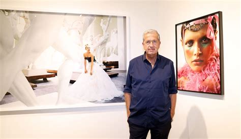 mario testino behind the camera